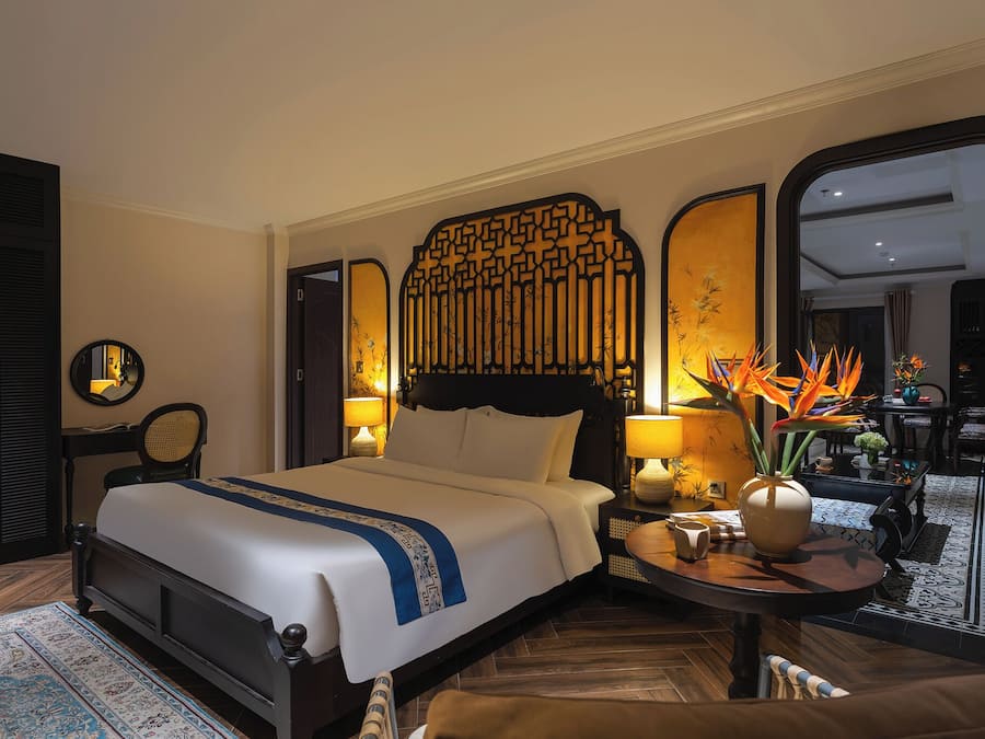 Presidential Room, 2 Bedrooms | Down comforters, memory foam beds, minibar, individually furnished