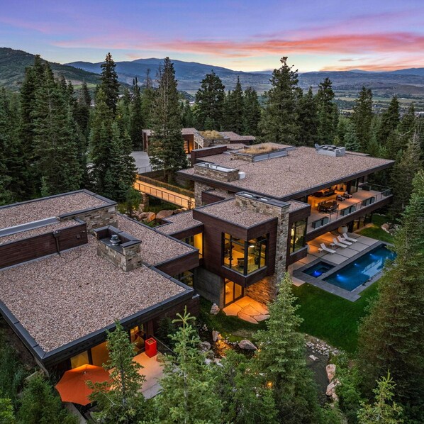 House - White Pine Canyon Ranch (PARK CITY)