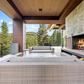 House - White Pine Canyon Ranch (PARK CITY)