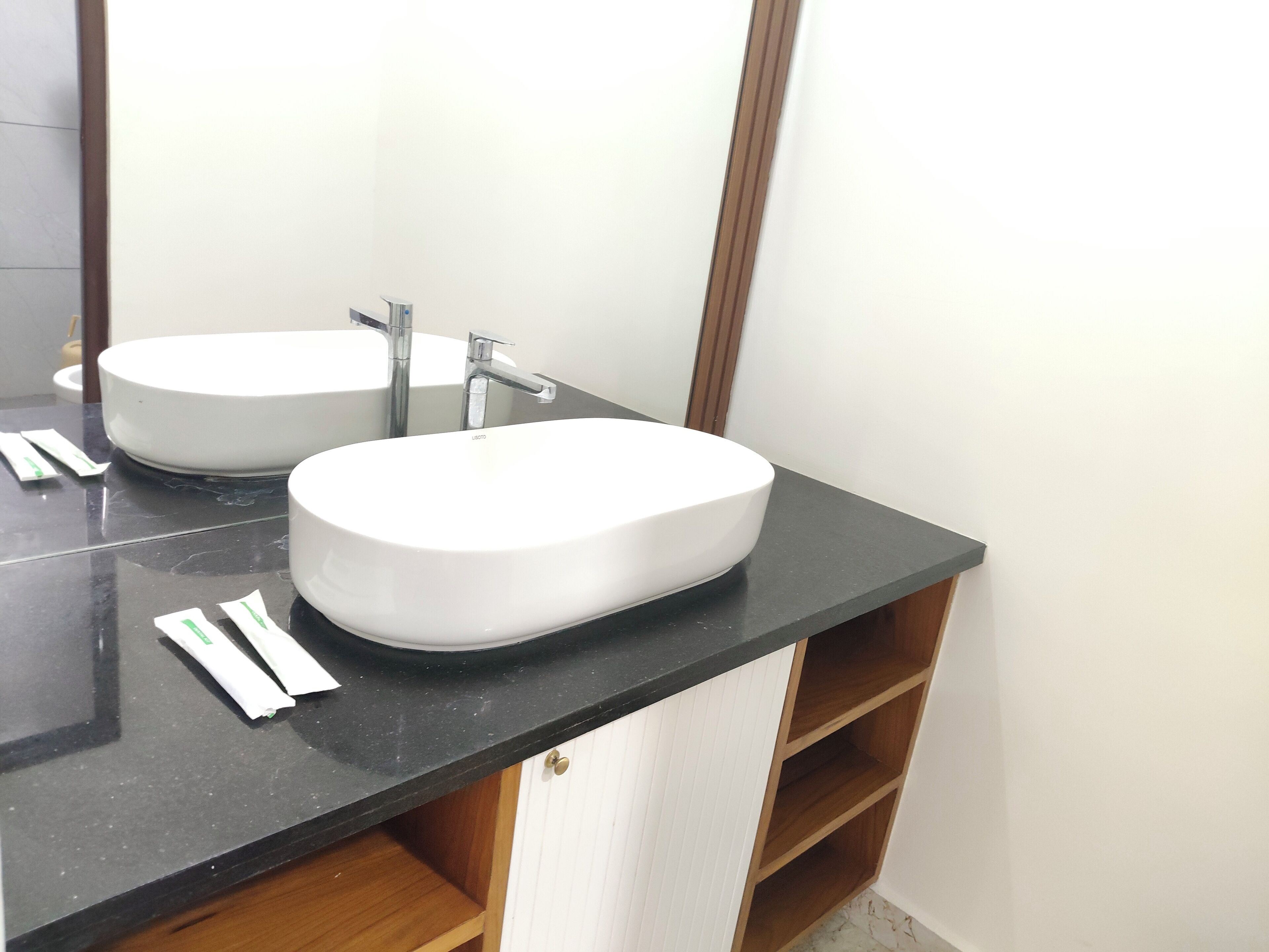 Departamento Deluxe | Baño | Amenidades de baño gratuitas 