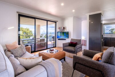 Kelp Freycinet - Pet friendly!