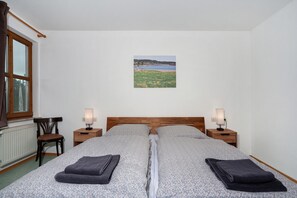 2 habitaciones, wifi gratis y ropa de cama 