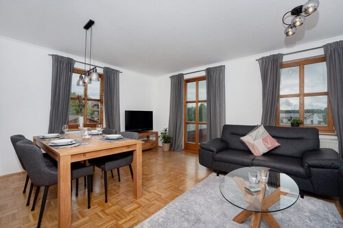 Ferienwohnung 'Fetzach' mit Privatterrasse, Gemeinschaftsgarten und WLAN