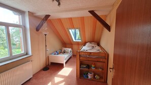 2 dormitorios, wifi gratis, ropa de cama