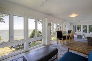 Interior - Experience the Chesapeake Bay Lifestyle at the Historic and Waterfront Bay Dreams (North Beach)