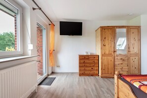 2 camere, ferro/asse da stiro, Wi-Fi gratuito, lenzuola