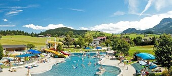 Casa vacanze 'Ferienhaus Bergblick' con vista sulle montagne, terrazza privata e Wi-Fi