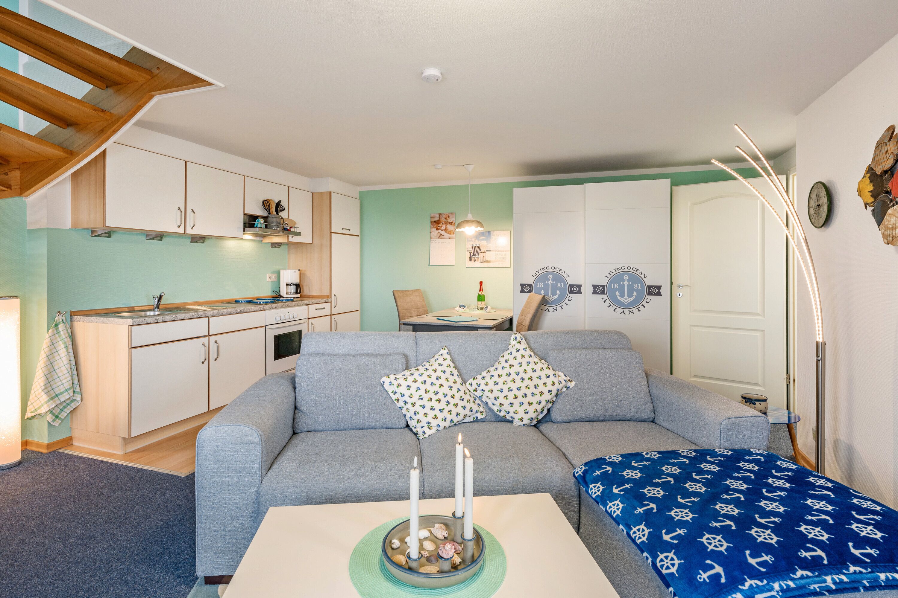 Fernseher, Stereoanlage