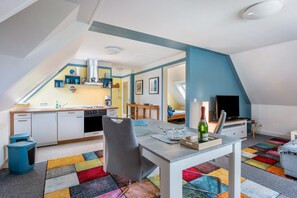 Dining - Apartment 'Bi Buje' with Balcony and Wi-Fi (Nordstrand)