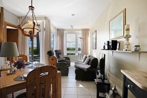 Interior - Holiday Apartment 'Klaar Kiming Eberlein No.1' with Private Terrace (Nordstrand)