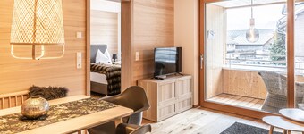 Design Apartment Au with Mountain View, Balcony and Wi-Fi
