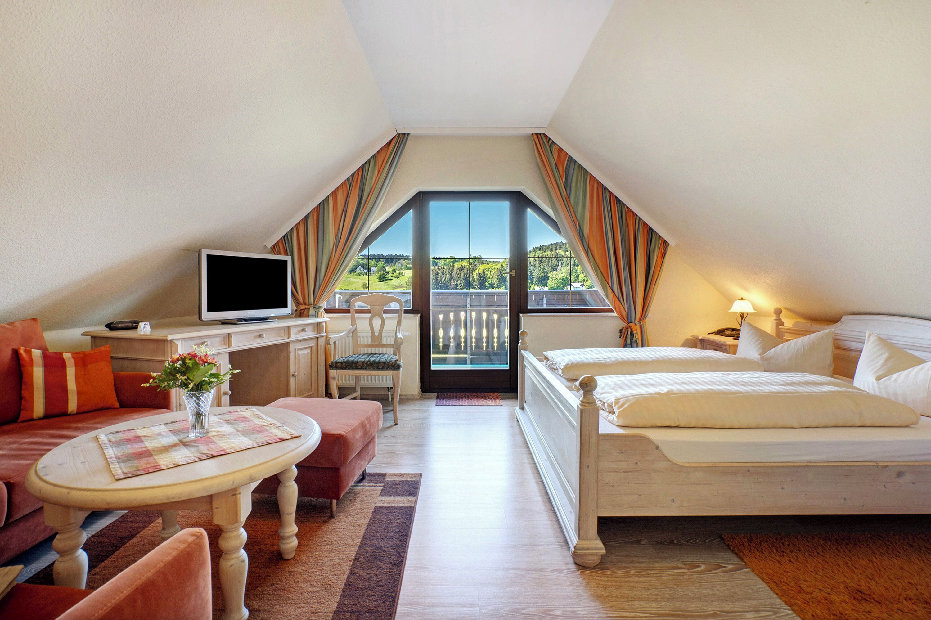 1 室のベッドルーム、WiFi (無料)、ベッドシーツ