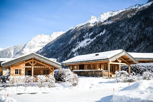 Exterior - Barrats Vert - Mazot | Hypercentre 1km | Nature | Views | Quiet (Chamonix-Mont-Blanc)