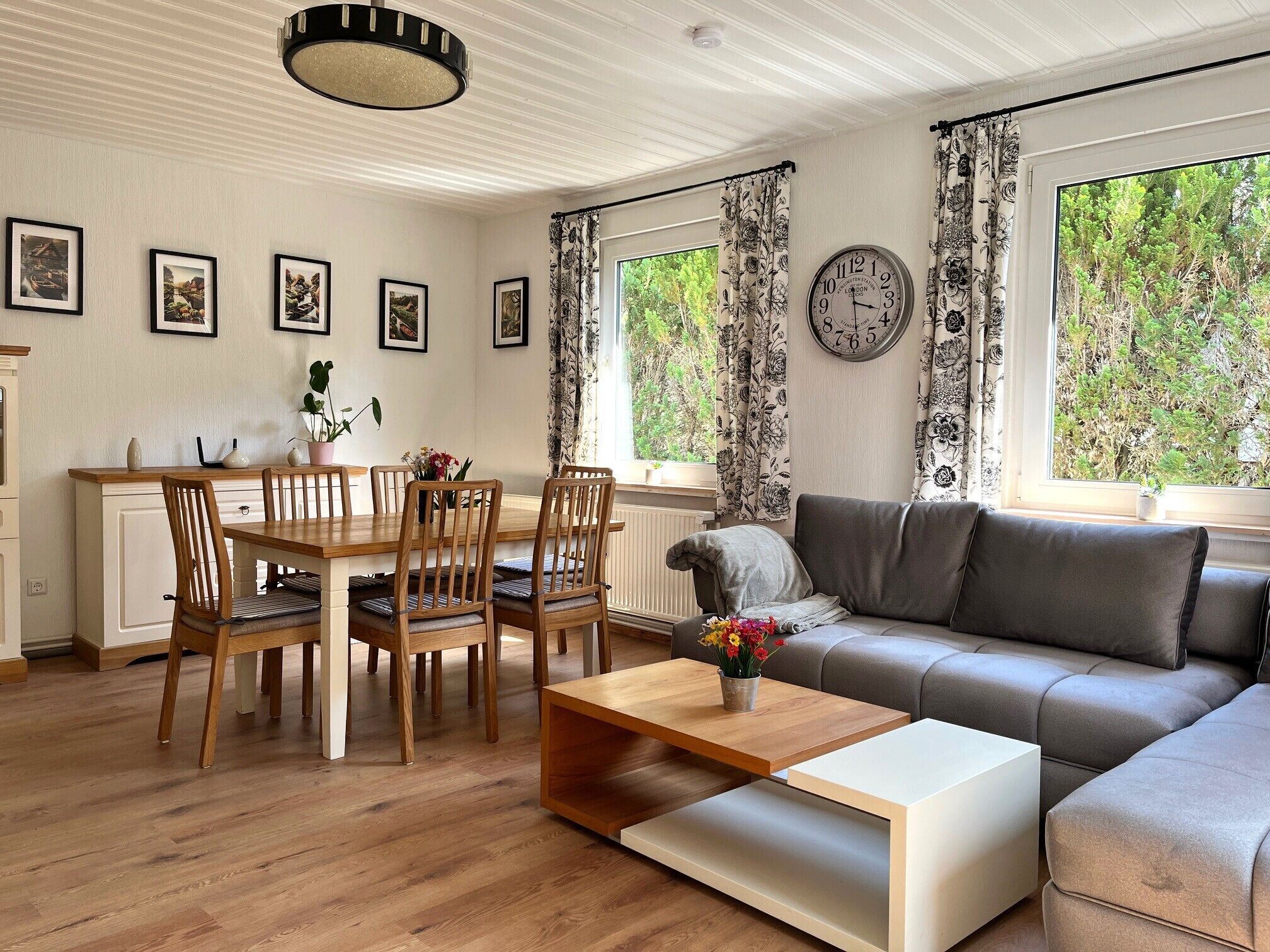 Fernseher, Stereoanlage