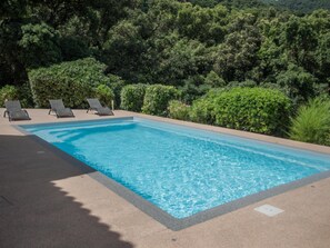 Pool - Villa with views, pool, and close to the beach (Cavalaire sur Mer)