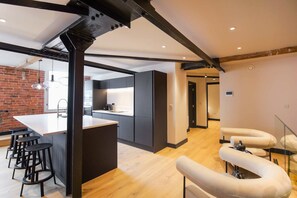 Image sans description, 4 de 64, bouton