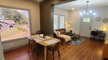 TV connectée, espaces bureaux