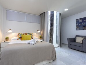 3 dormitorios, tabla de planchar con plancha, wifi y ropa de cama