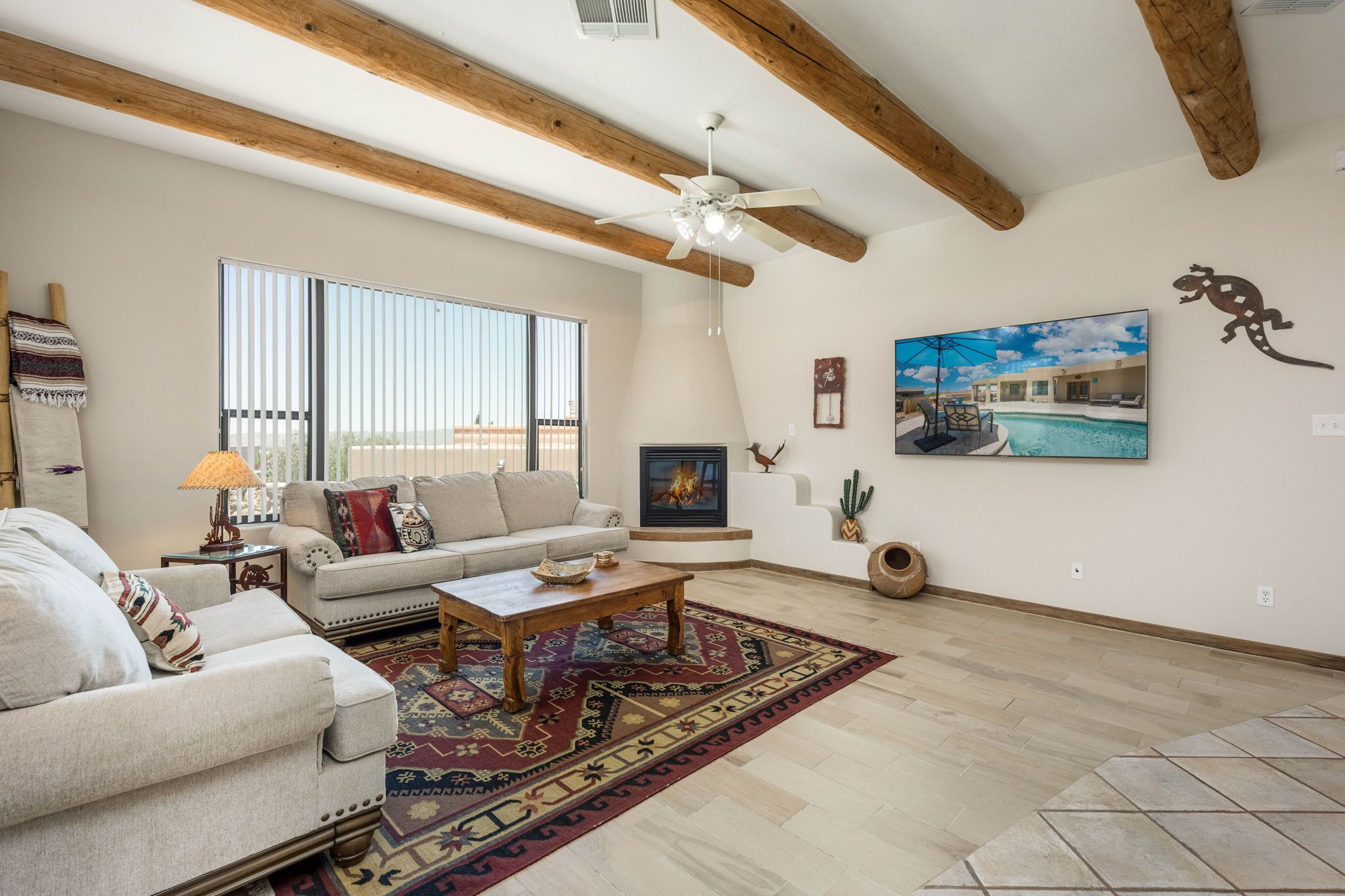 TV connectée, cheminée