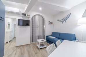 Living area - Moby Dick Central Flat x3 (Genova)