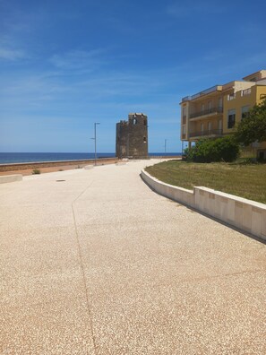 Hair dryer - Splendid detached villa, near the sea (Santa Lucia)