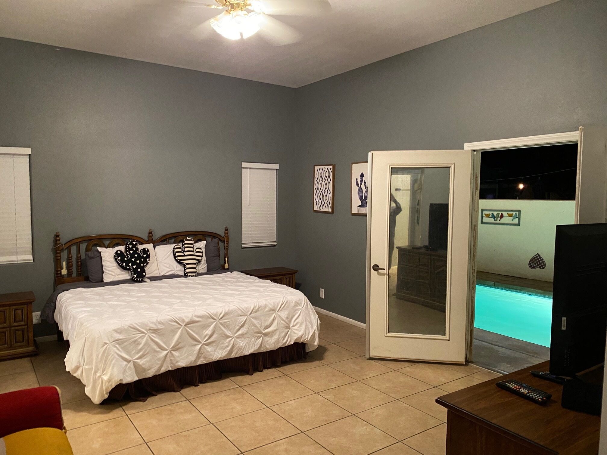 4 chambres, fer et planche à repasser, accès Internet, draps fournis