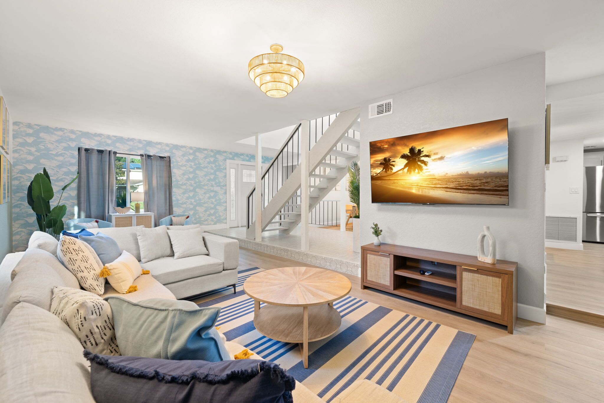 تلفزيون، مكتب