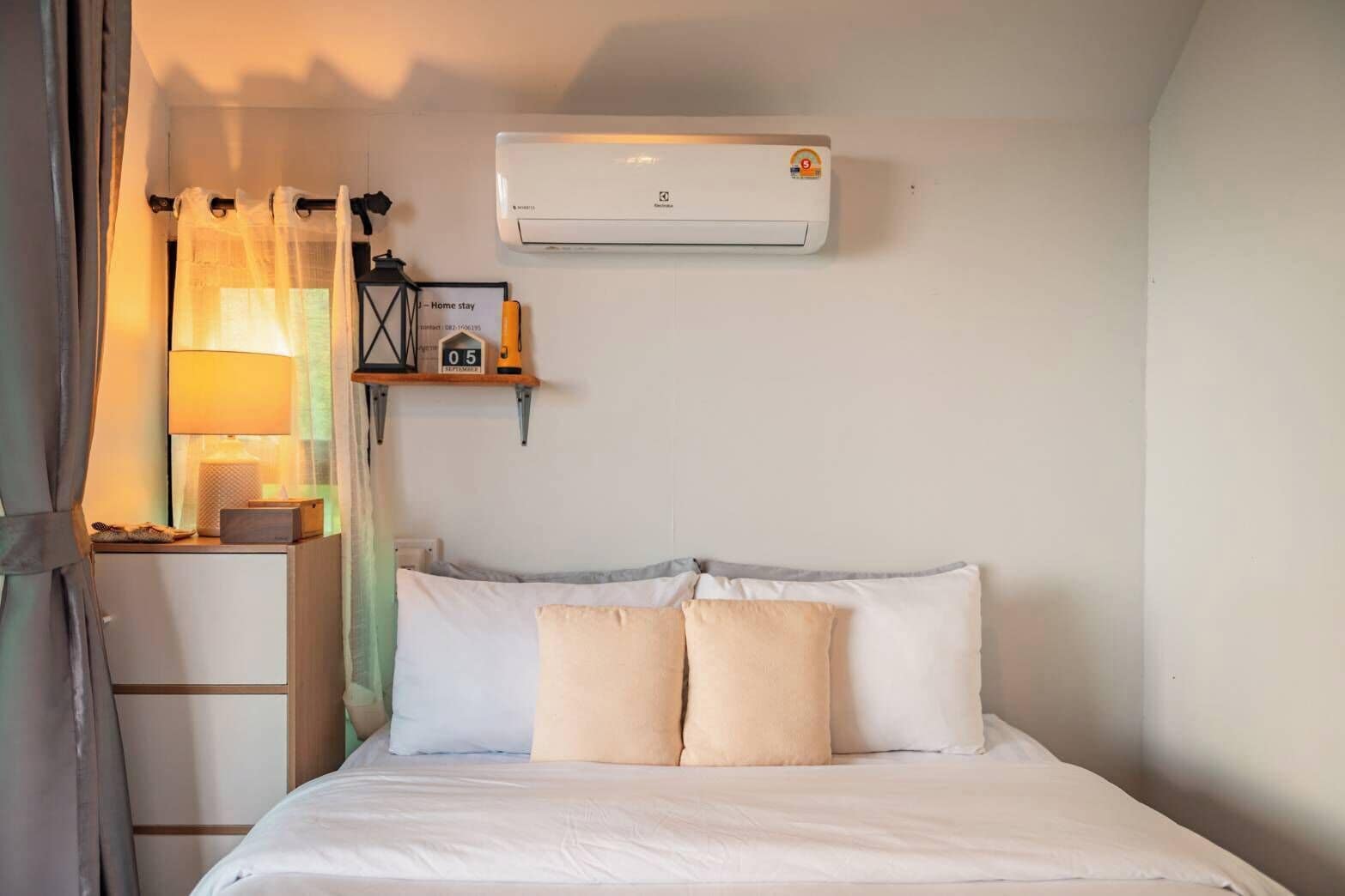 Double House, Air conditioning, Hill View