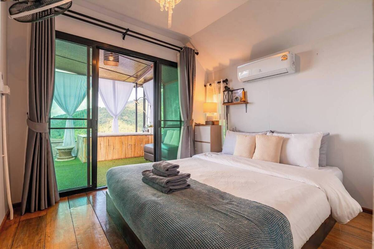 Double House, Air conditioning, Hill View | 1 bedroom, minibar (some free items), blackout drapes