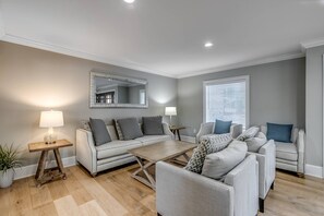 Imagen sin descripción, 5 de 44, botón