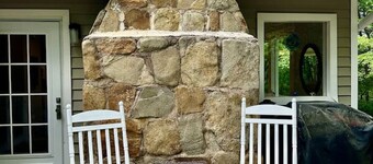 Scobie House - 3 BR near Waterfalls, Hiking and Gem