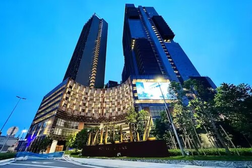 Guestonic Millerz Luxury Home