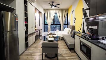 Standard Studio | 2 bedrooms, free WiFi, bed sheets