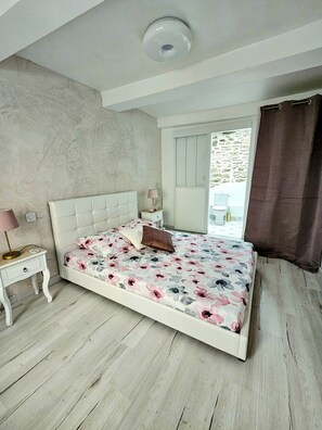 1 makuuhuone, silitysrauta/-lauta, Wi-Fi, vuodevaatteet