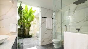 Villa, 5 Bedrooms | Bathroom | Separate bathtub and shower, rainfall showerhead, hair dryer, towels - Villa Kubu Dewi Sri by Villa Finder (Canggu)
