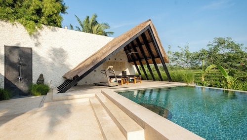 Villa Kubu Dewi Sri by Villa Finder