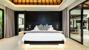 Villa, 5 habitaciones | 5 habitaciones, minibar y caja de seguridad en la habitación 
