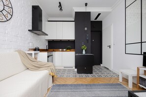 Living room - Deotymy Studio Wola District by Renters (Warsaw)