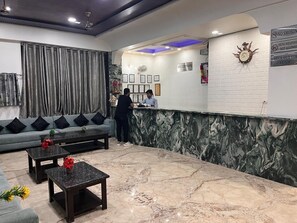 Reception - Hotel Jodha The Great Kuberpur (Etmadpur)