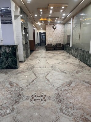 Reception - Hotel Jodha The Great Kuberpur (Etmadpur)