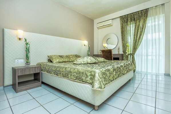 1 غرفة نوم ومكواة/لوح كي وواي فاي وملاءات أسرّة