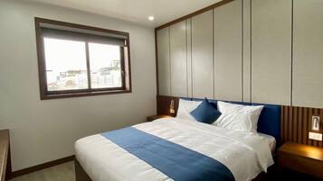 Deluxe Room, City View