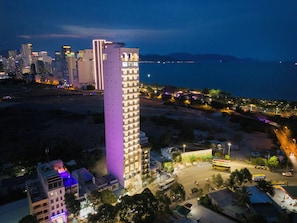 Exterior - Avari Hotel (Nha Trang)