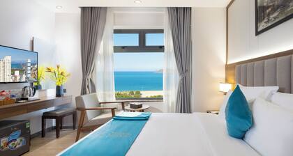 Avari Hotel