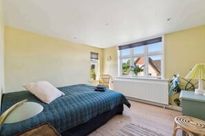 5 Schlafzimmer, Bügeleisen/Bügelbrett, kostenloses WLAN