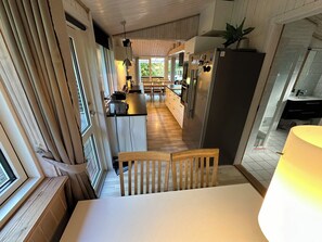 Fridge, microwave, oven, stovetop - Wonderful 100 sqm holiday home600m from the sea (Gilleleje)