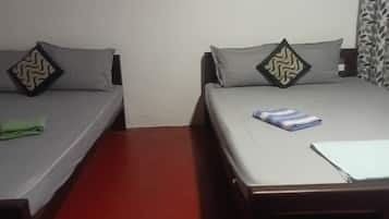Chambres insonorisées, Wi-Fi gratuit, draps fournis