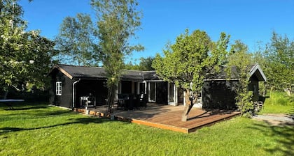 Big renovated cottage with soul and love