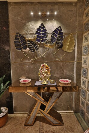 Lobby-Lounge