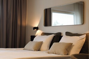 Deluxe Twin Room, Partial Lake View - Eerikkilä Sport & Outdoor Resort (Tammela)